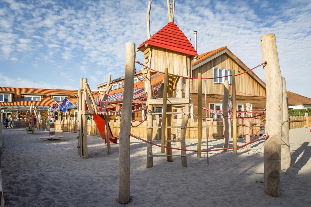 Vakantiepark Dennenoord Den Burg Exterior photo